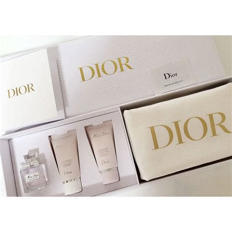 dior ポーチセット|dior メイクアップ ギフト.